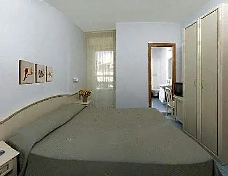 Belmar Hotel 3*